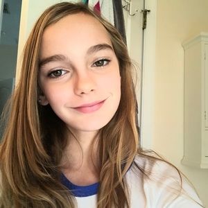 Meet your Posher, Annlynn